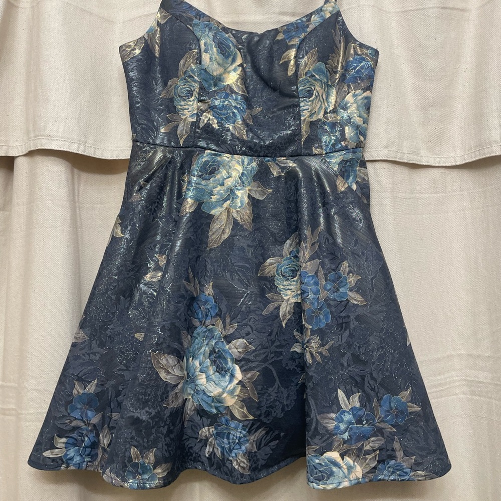 Size 9 City Studio Formal Dress